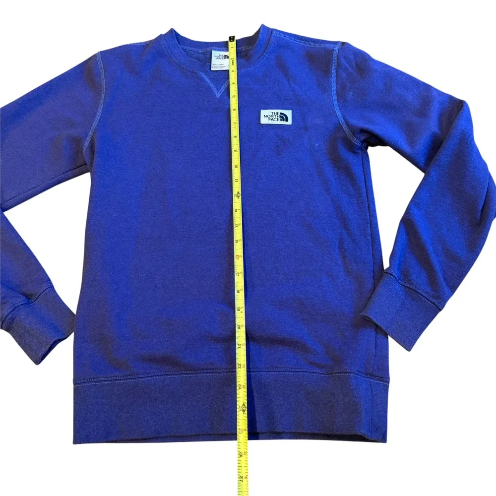 The North Face Sweatshirt Mens XS Purple Crewneck Fleece Pullover Logo Patch